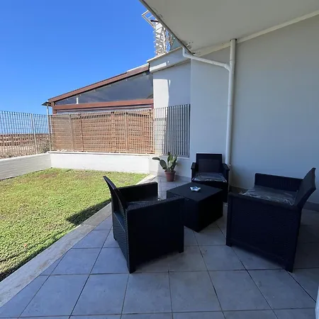 公寓 Scirocco 25 *